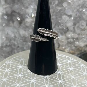 Vintage Silver Feather Bypass Ring